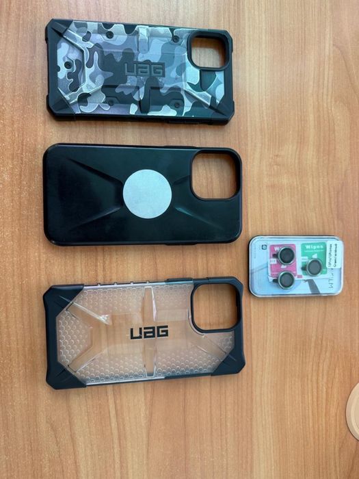 Продам комплект аксессуаров для iPhone