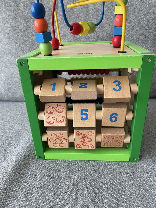 Детски дървен логически куб Pino