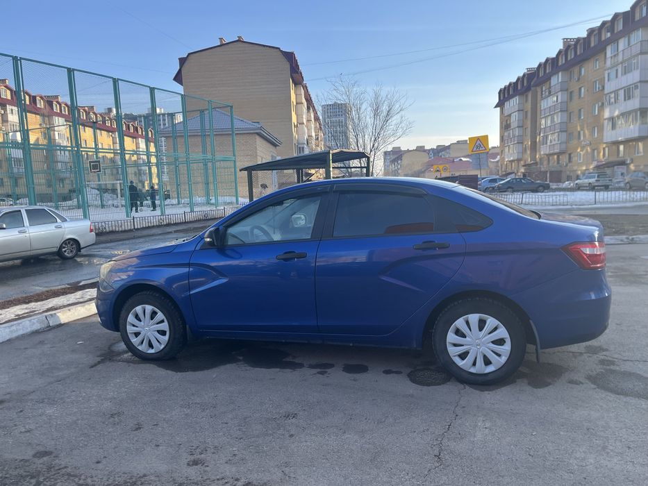 Лада веста 2020 года