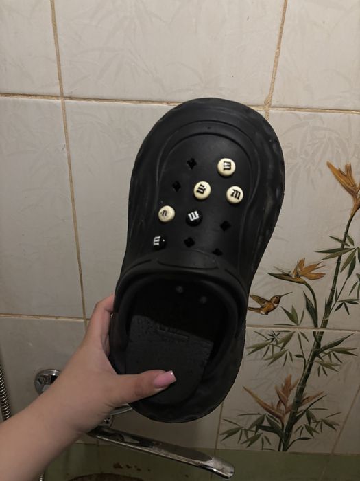 Продам кроксы шлепки