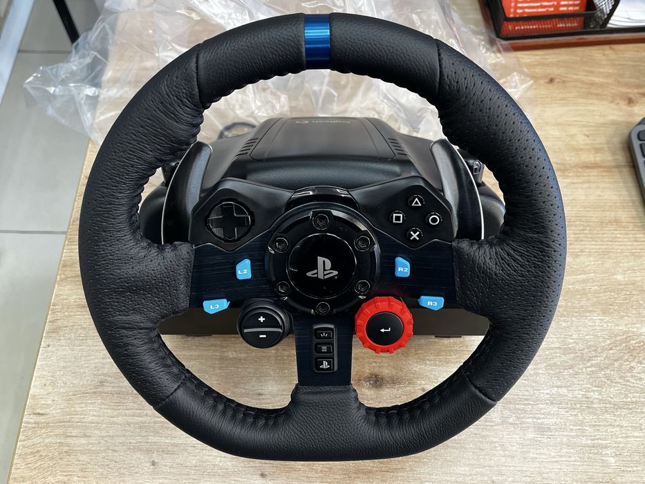Logitech G29 Волан Педали и Шифтър Като Нови