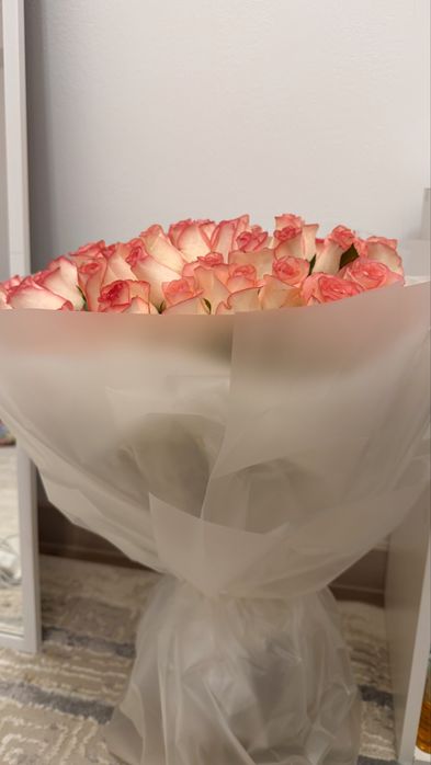 Букет из свежих роз 35шт