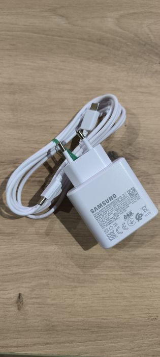 Зарядно устройство за Samsung 45W