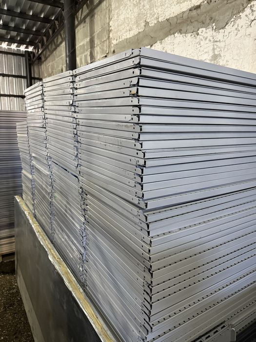 Стеллажи торговые б/у