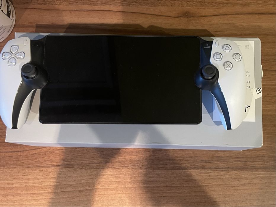 De vânzare playstation portal