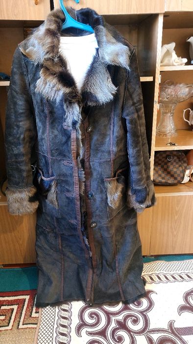 Турцияның сырт киімдері сатылады.