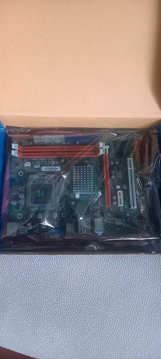 дънна платка g41M vs3 r2.0 ASRock Intel Celeron Pentium Core2 Duo Quad