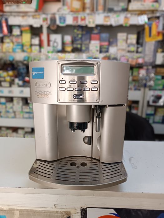 Кафемашина автомат Делонги