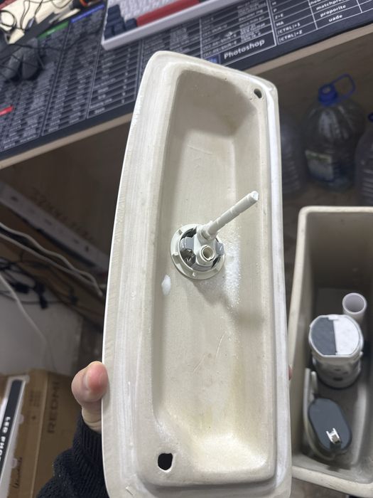 Унитаз OSIS srochno sotiladi