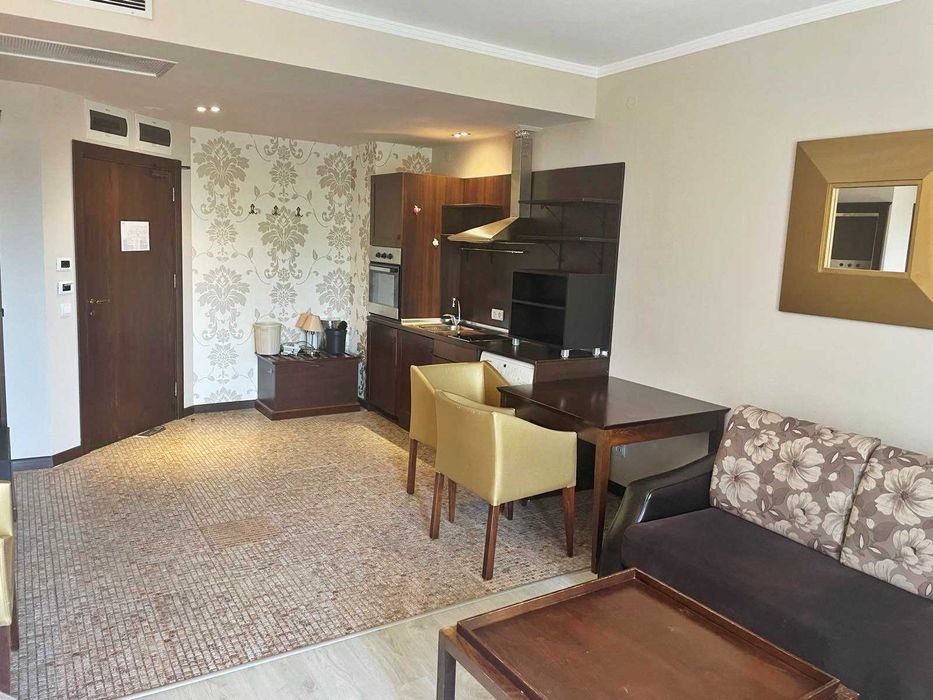 Продава се Двустаен апартамент в к.к. Слънчев бряг - 70 кв.м за 958 €/кв.м - Снимка #2