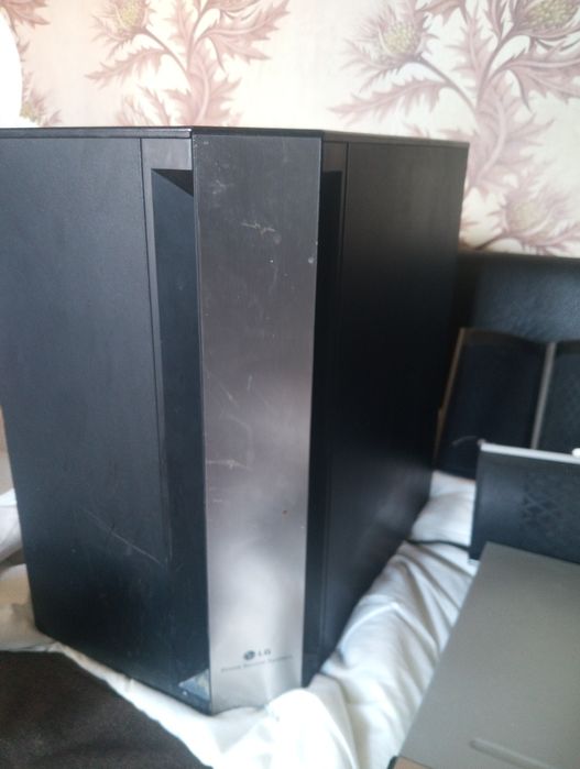 Домашно кино LG.