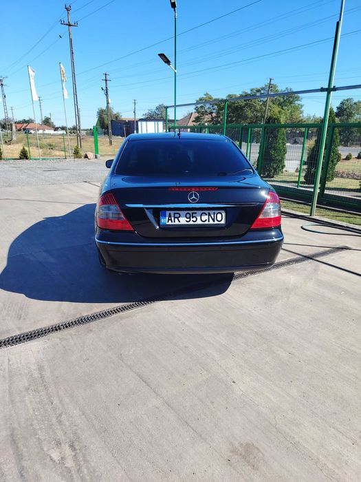 MERCEDES-BENZ E-Class 2006 — imagine 5