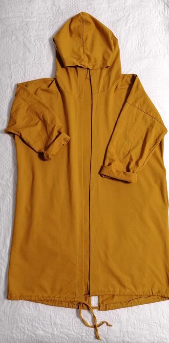 Ежедневна жилетка охра