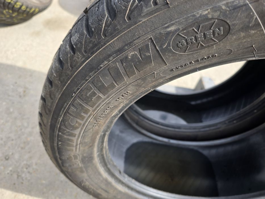 Anvelope de iarna 235-55r18 Michelin