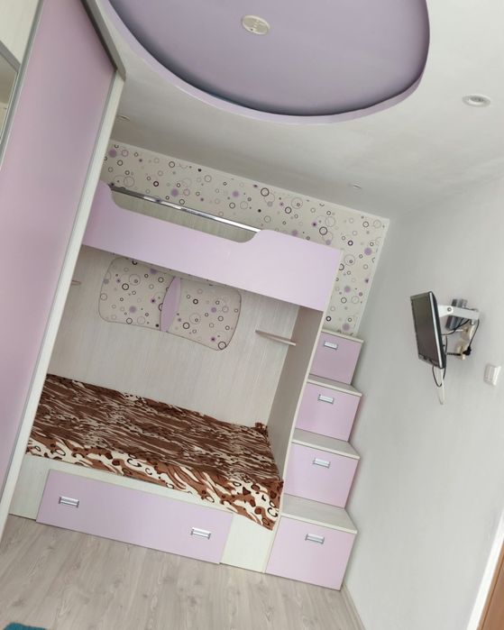 Închiriez apartament