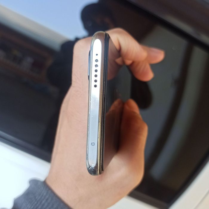 Xiaomi 11 T  sotiladi 2mln200ga