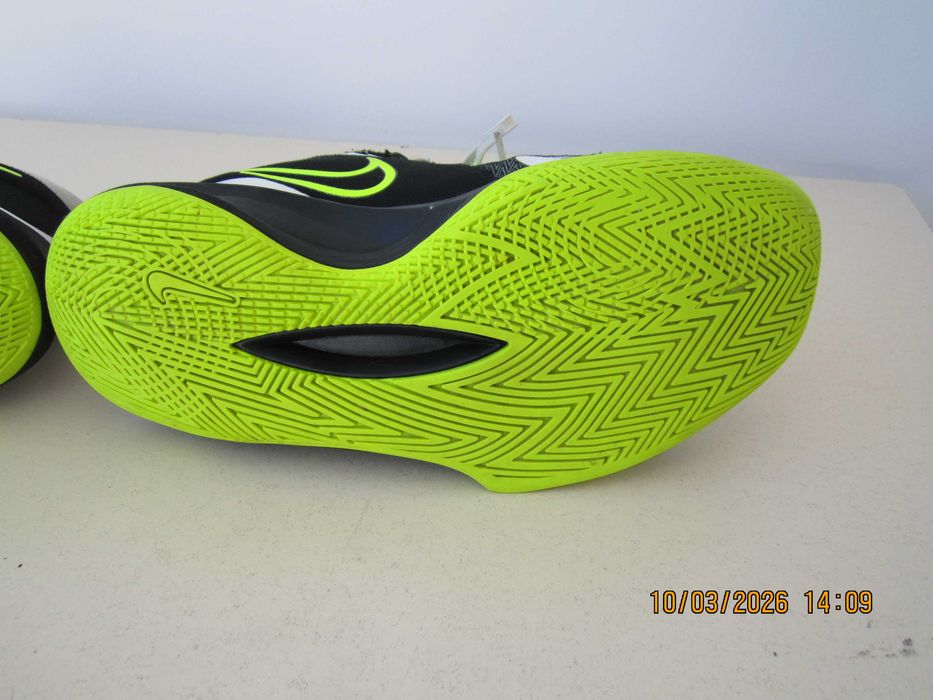 Маратонки NIKE PRECISION VI, 42 номер.