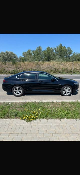 Opel grand Insignia