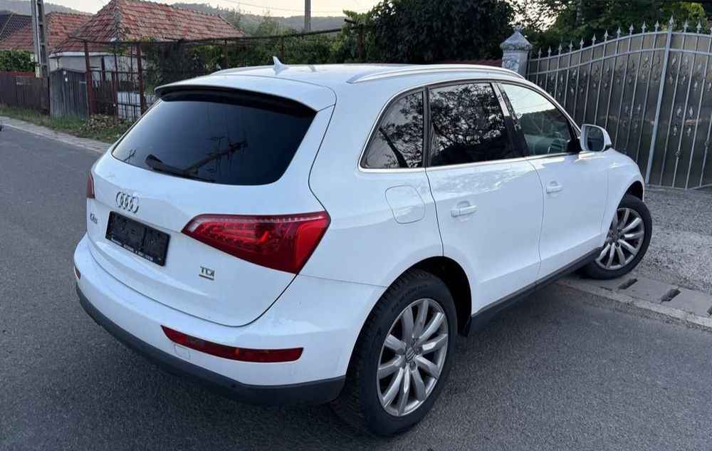 Audi Q5 2.0tdi automat 4x4