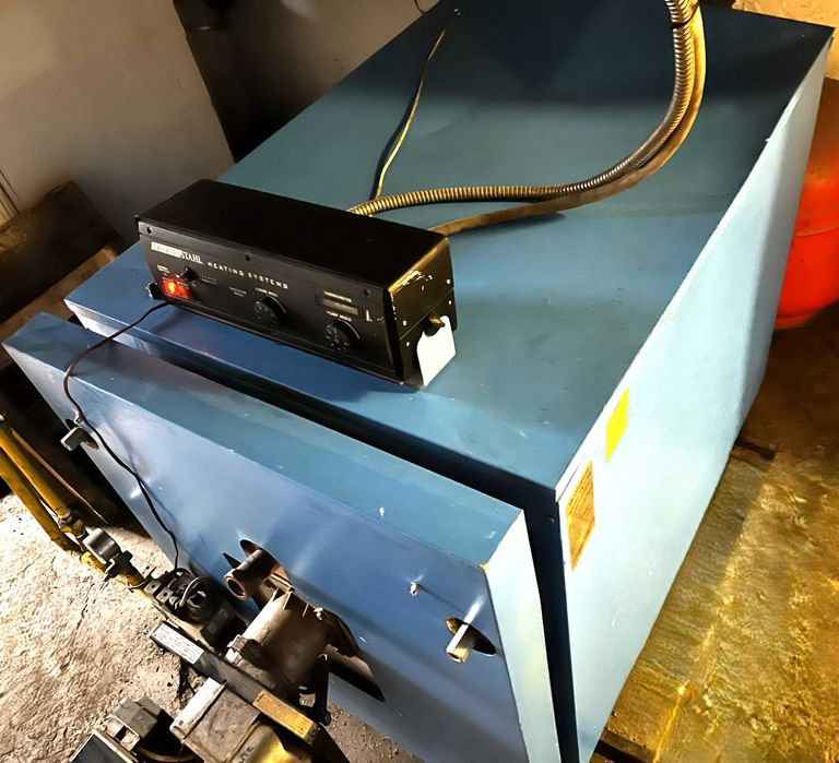 Котел на газ Thermostahl с горелка Riello