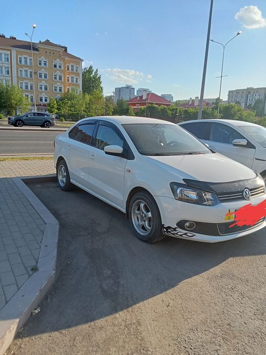 Продам Фольксваген Поло 2011 года