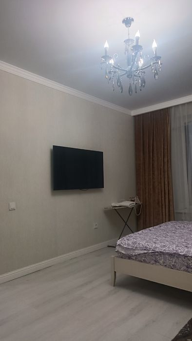 Посуточно 1-комн кв жк Budapest