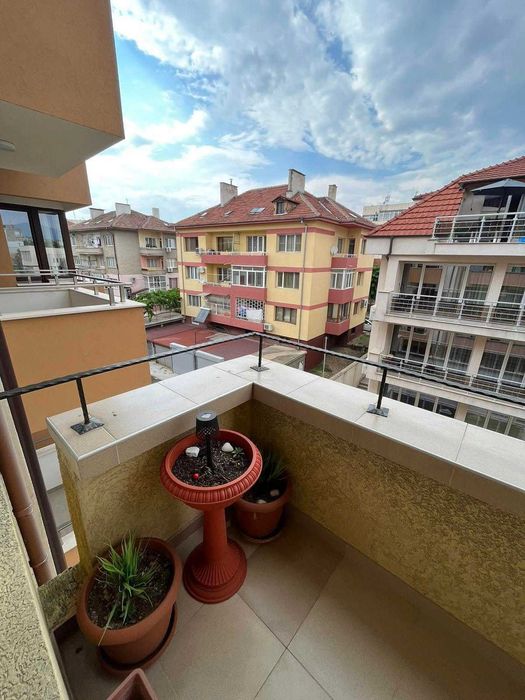 Продава се Двустаен апартамент в Казанлък - 70 кв.м за 1348 €/кв.м - Снимка #7