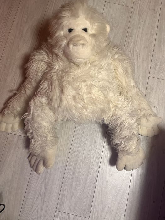 Плюшена играчка маймуна