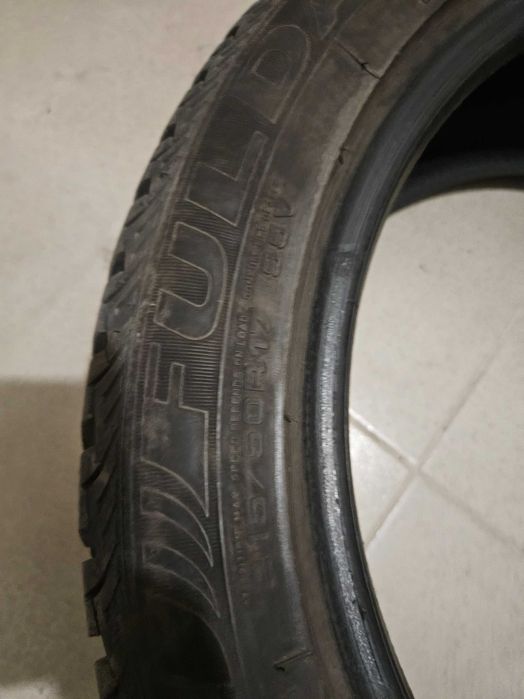 Зимни Гуми Fulda 215/50/17. 4 броя