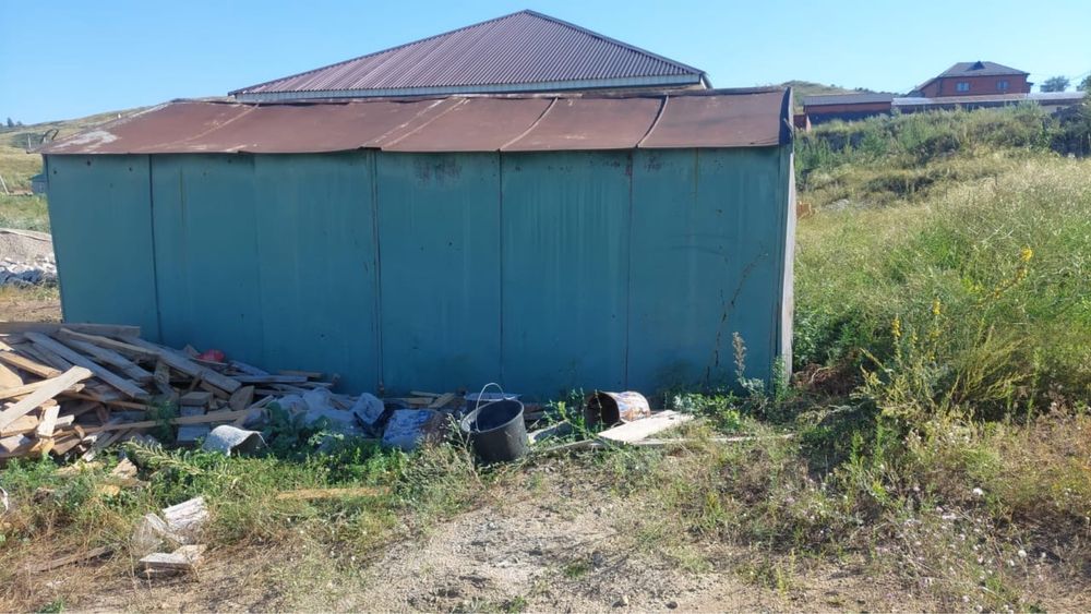 Гараж железный металлический