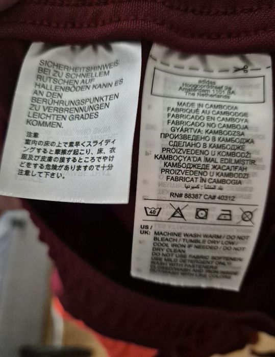 РАЗПРОДАЖБА! Оригинално футболно долнище / анцуг Adidas Roma /Размер L