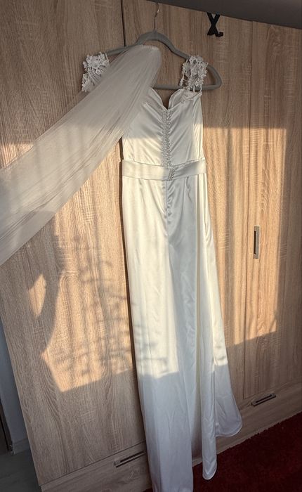 Rochie de mireasă elegantă