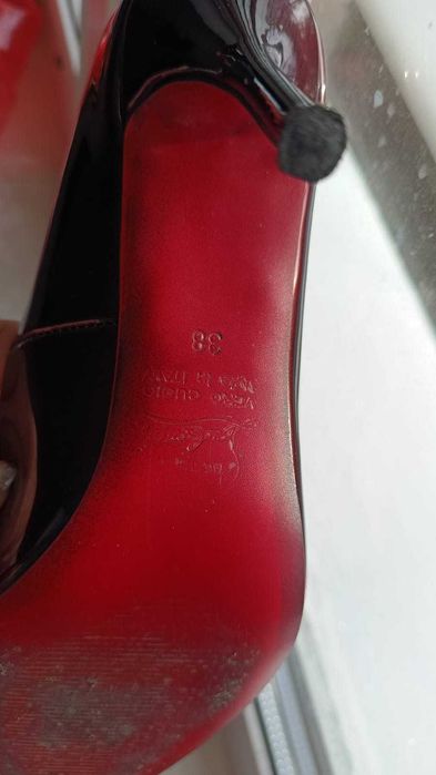 Туфли Christian Louboutin