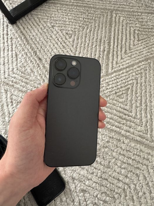 Iphone 14 pro продам