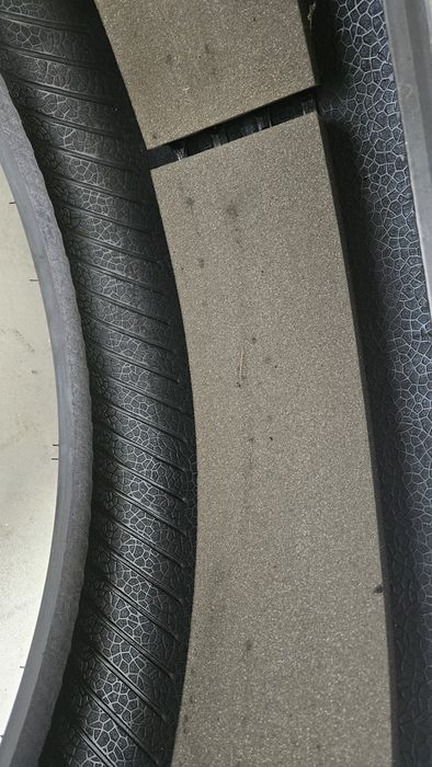 Anvelope iarna Hankook EV 255 45 R20 SUV