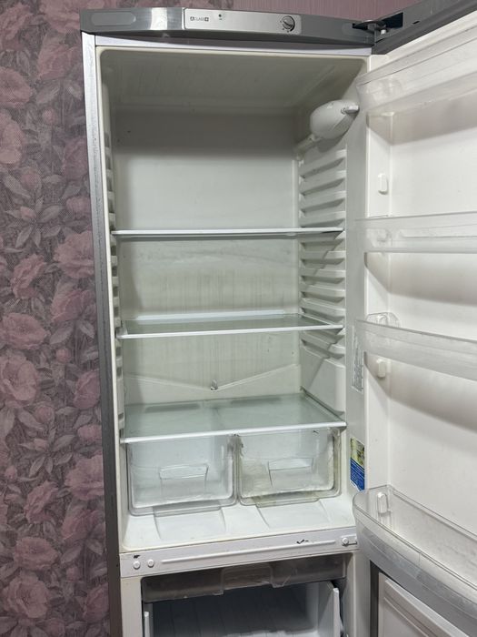 Холодильник Indesit высота 2-метра
