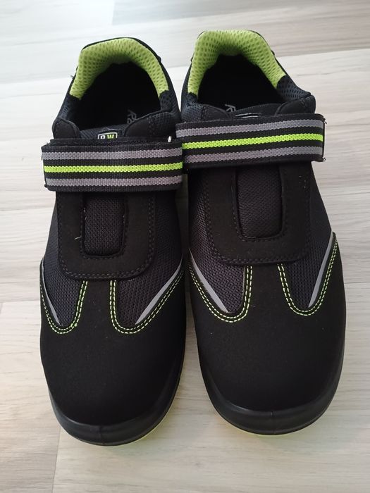 Работни обувки 43