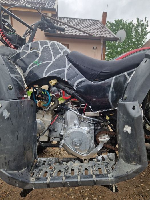 Vând ATV 125 in stare perfecta