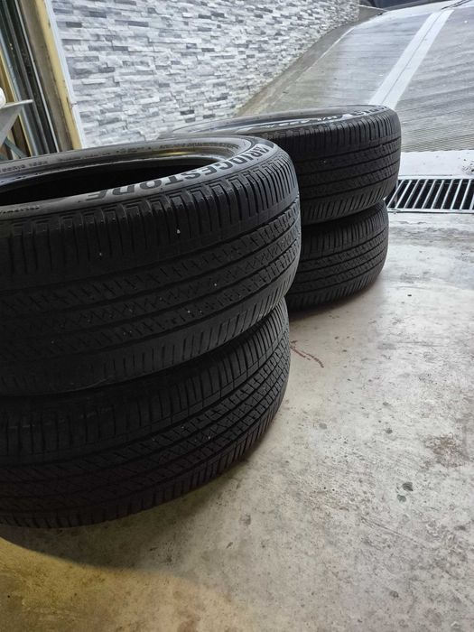Anvelope de vara Bridgestone 235 55 r18 rulate