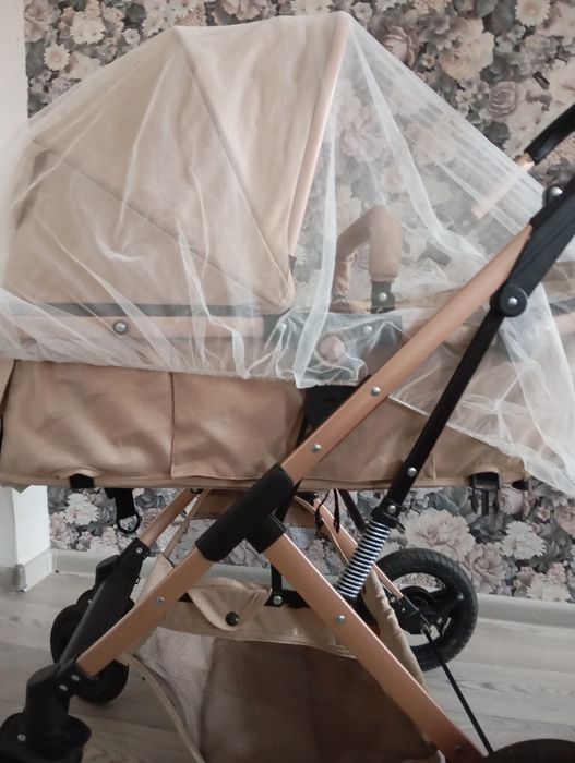 Продам детскую коляску