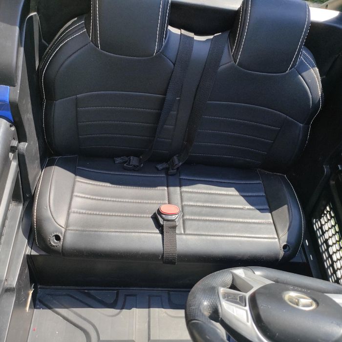 Mașinuța electrica