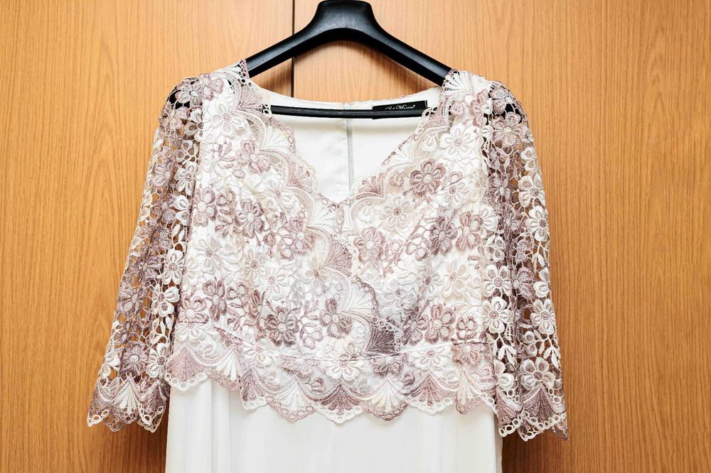 Rochie eleganta de ocazie și coronița bonuss