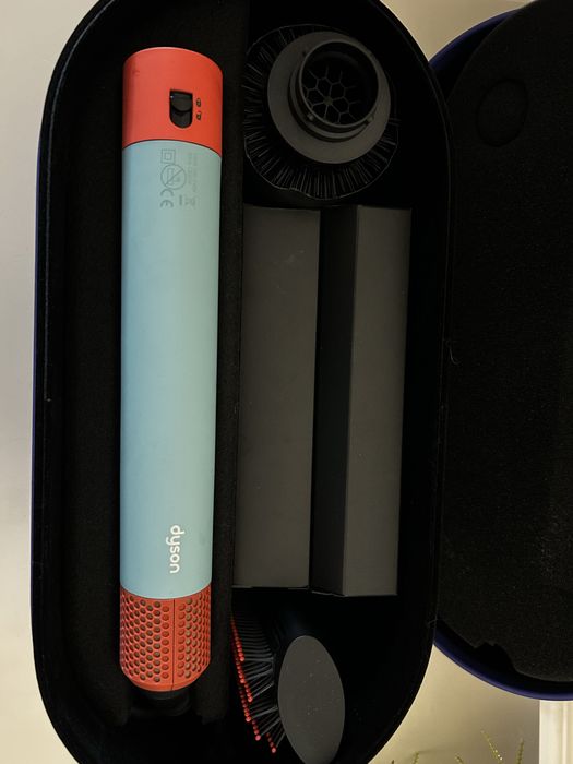 Маша за коса Dyson HS08