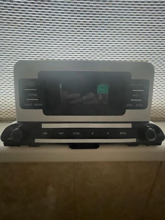 Магнитолы с рамками