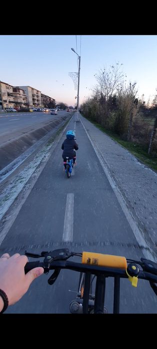 Bicicleta copii 14 B-Twin cu roti ajutatoare