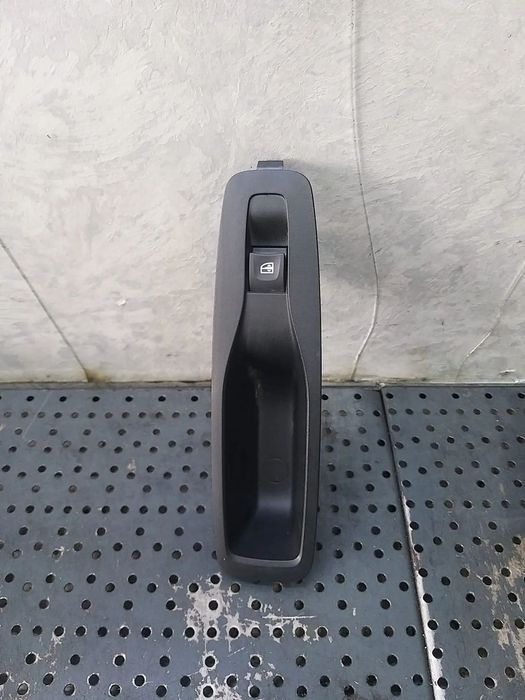 Buton geam stanga spate renault kadjar ha hl 829502487r 156185310033
