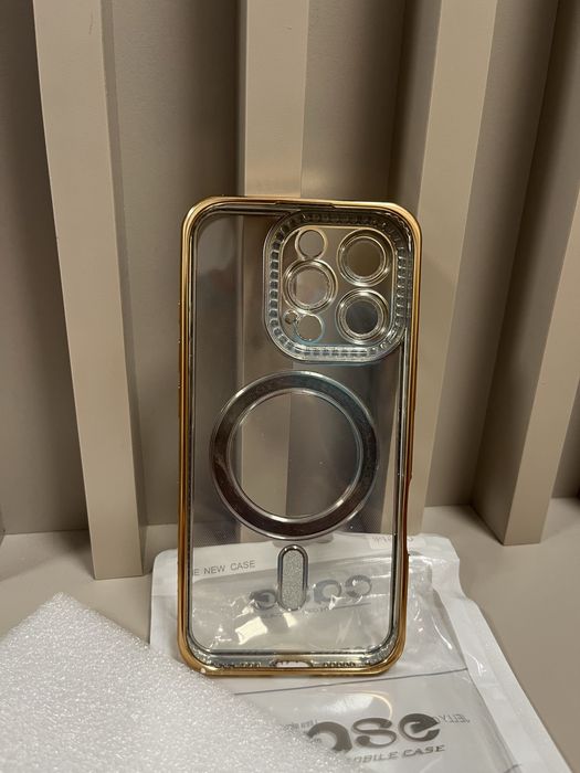 Кейс за iPhone 16 pro