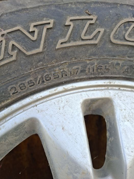 Продам шину 285/65/17