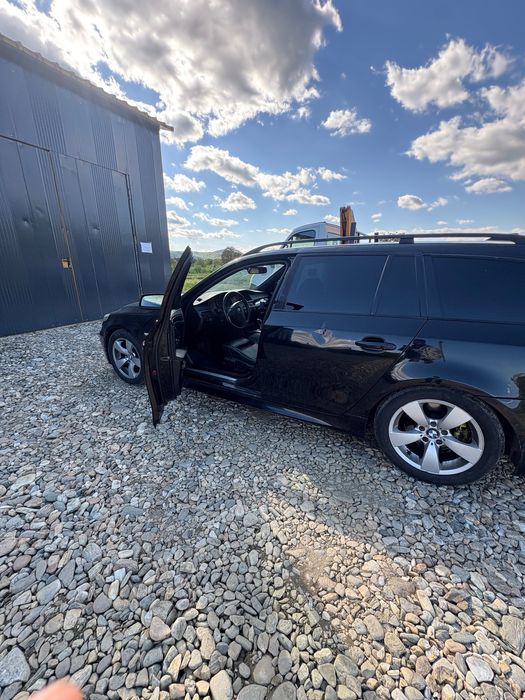 BMW 530 2008 275 hp