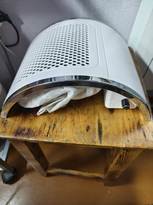 Витяжка манікюрна Lilly Beaute MAXXIS, 120 Вт, 4 вентилятори